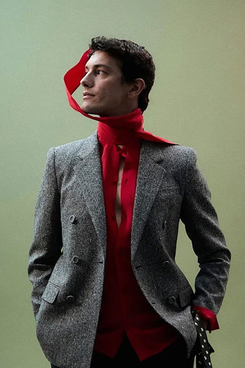 Tommaso Bellini as Young Writer