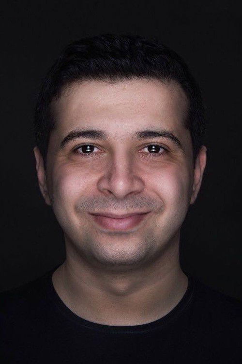 Metin Hasgül as Evsiz Kekeme