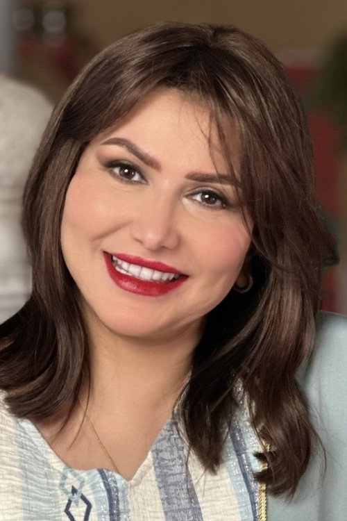 Ohoud Al Samer as عزيزة