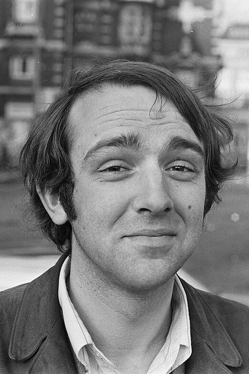 Krijn ter Braak as Controller Verbrugge