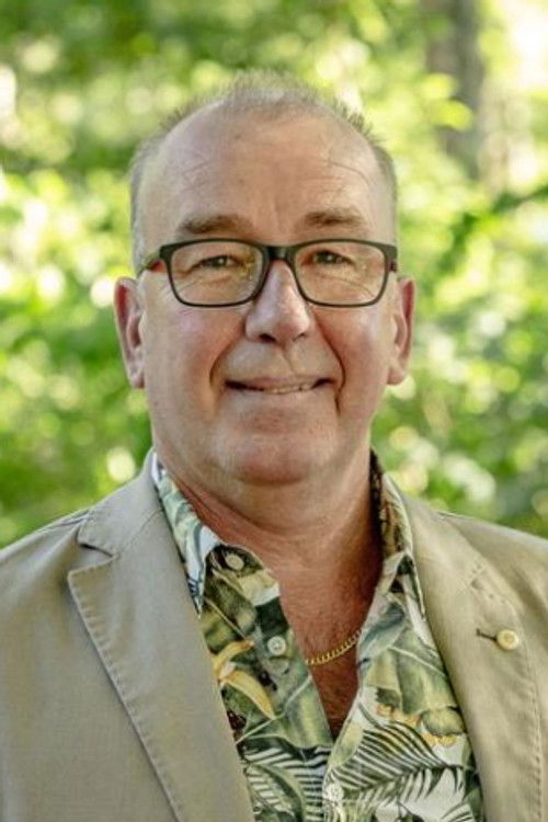 Stefan Gerhardsson as Ragnar