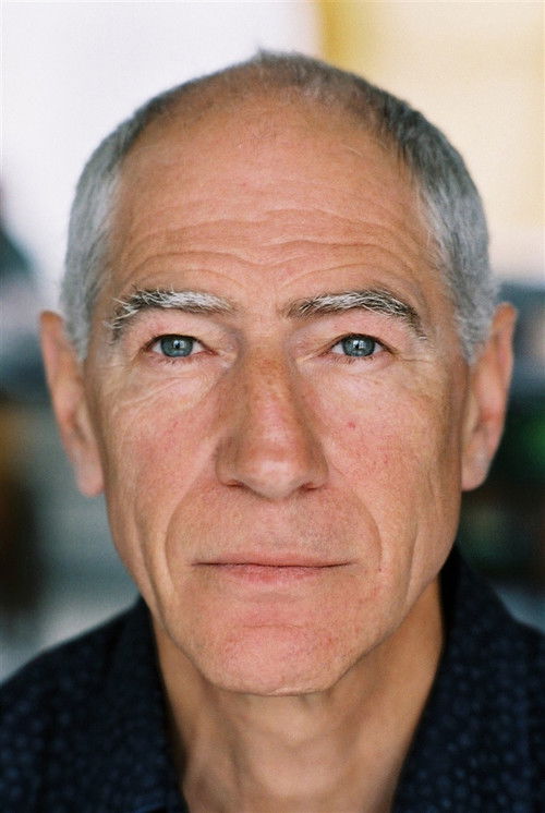 Pierre Dourlens as Le 1er Garde