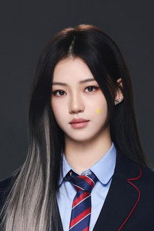 Ding Xiangyuan as Zhong Ling