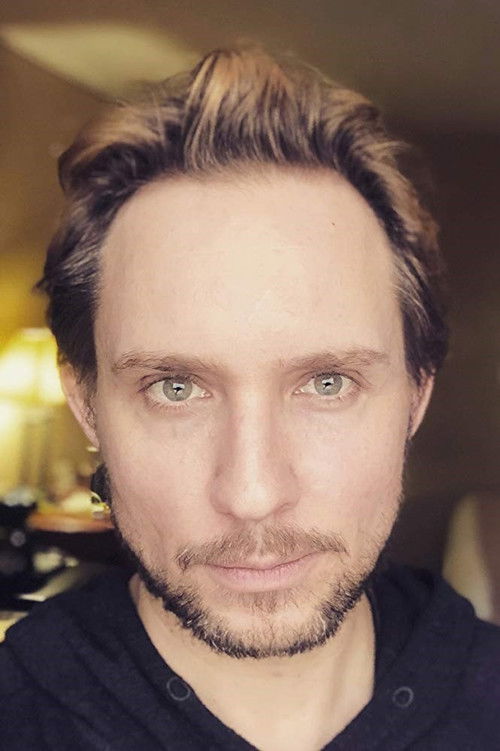 Geoff Scovell as Mug Madman