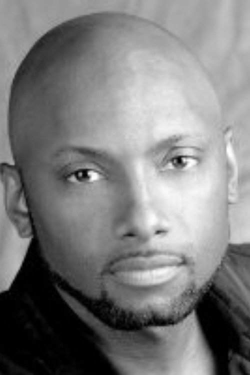 Kevin Troy as Chris Macky, P.I.