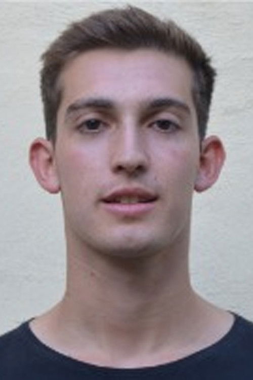 Augusto Bernal as Segundo