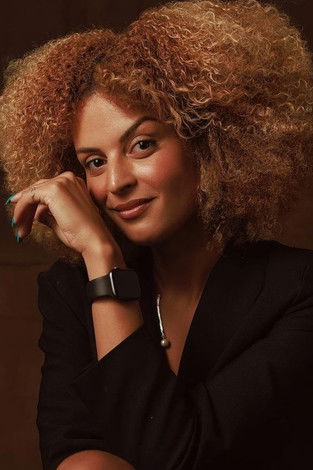 Gabriela Loran as Inayara Birigüi