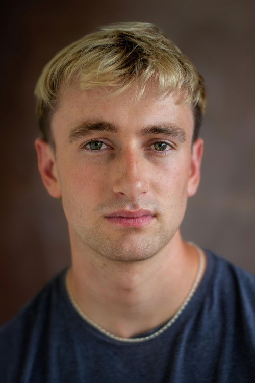 Ben Porter as Rob Osborne