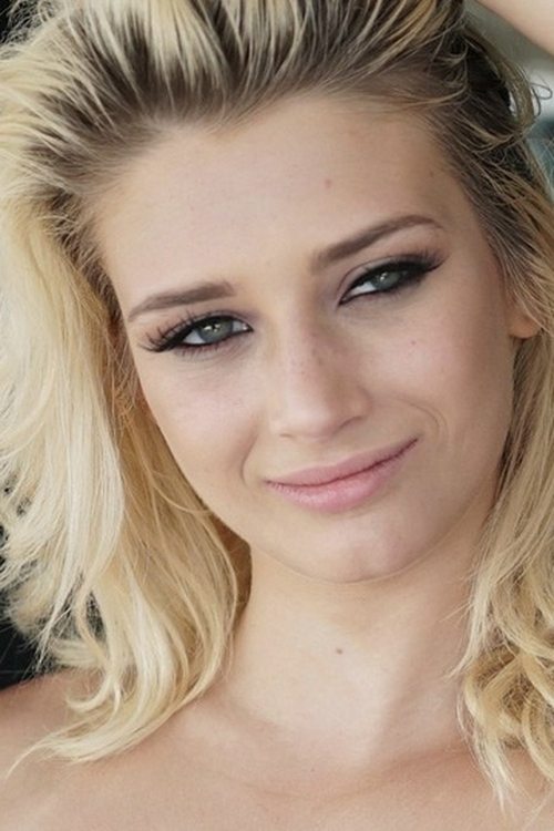 Aubrey Gold as Self - Performer