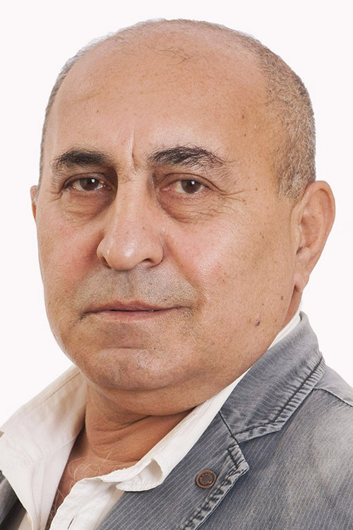 Abbas Qahramanov as Rasim