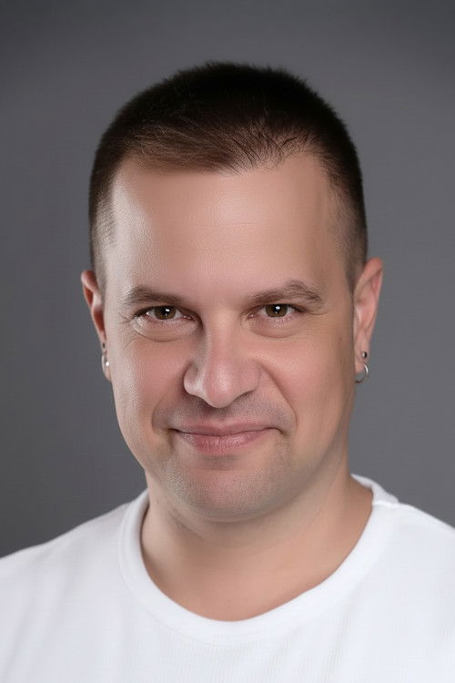 Yağmur Atacan as Dr. Hasan Turay