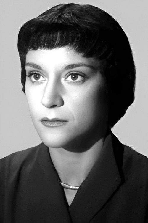 Germaine Reuver as Blandine Braconnier