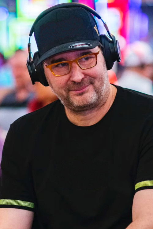 Phil Hellmuth as Himself