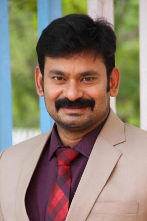 Vajja Venkata Giridhar as 