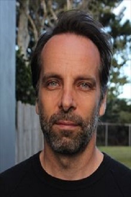 Jamie Oxenbould as Adult Tom(voice)