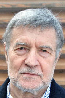 Vladimir Minyailo as Син