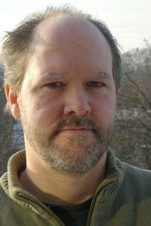 Daniel Nocke as Geier (voice)