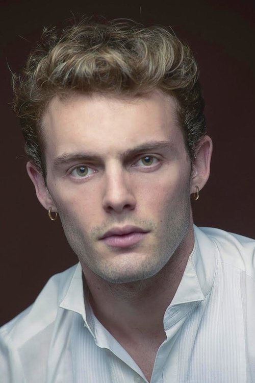 Pablo Turturiello as Ciro