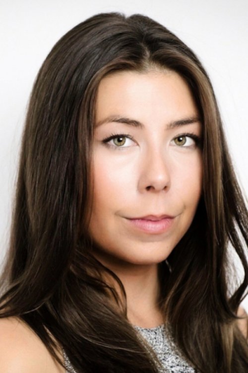 Madison Walsh as Carmen