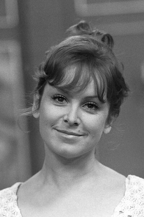 Jolanta Bohdal as Maja