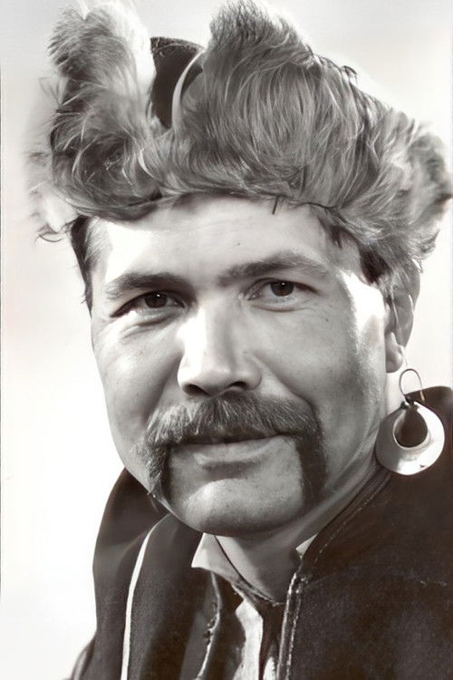 Vyacheslav Dubinin as Israel Hands