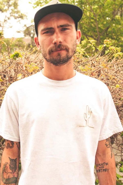 Dakota Servold as Himself