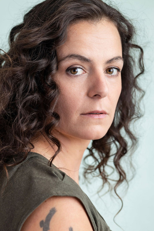 Sara Demers as Mère de Zach