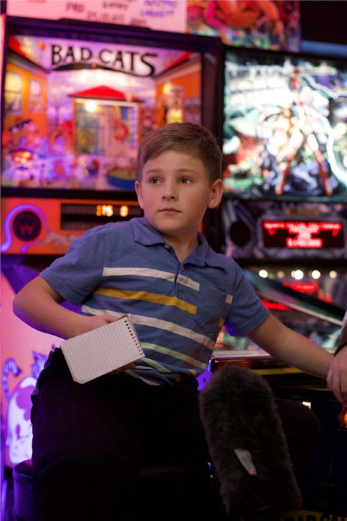 Mason Yordy as Garrett