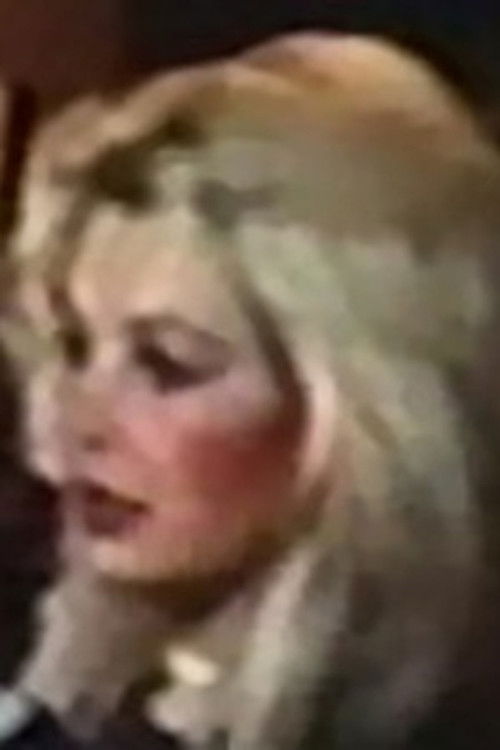 Monique Faberge as Janiss