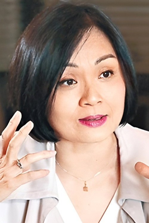 Perrie Lai Hoi-San as Pretty