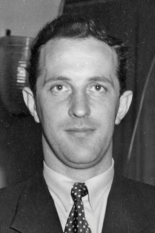 Knut Nordahl as Self