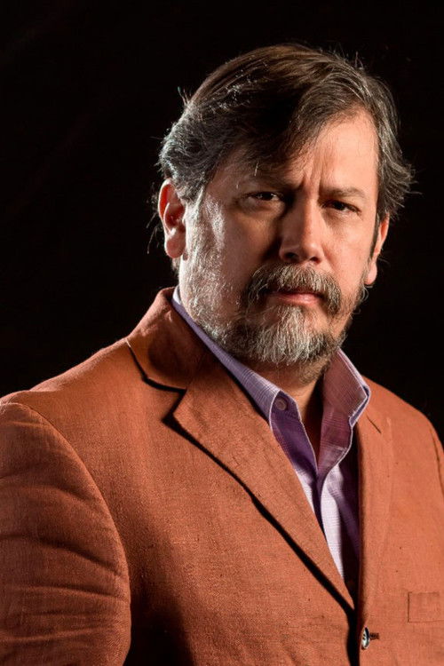 Armando Casas as Self