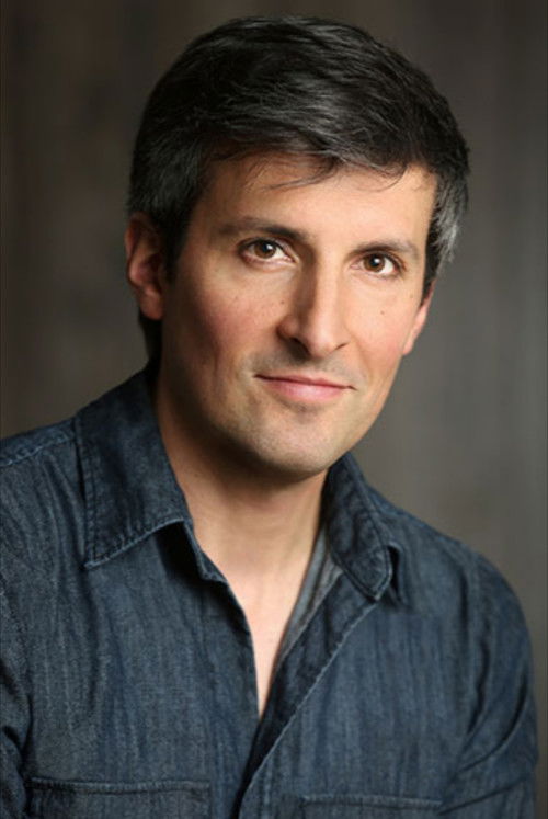 Javier Antón as Colás