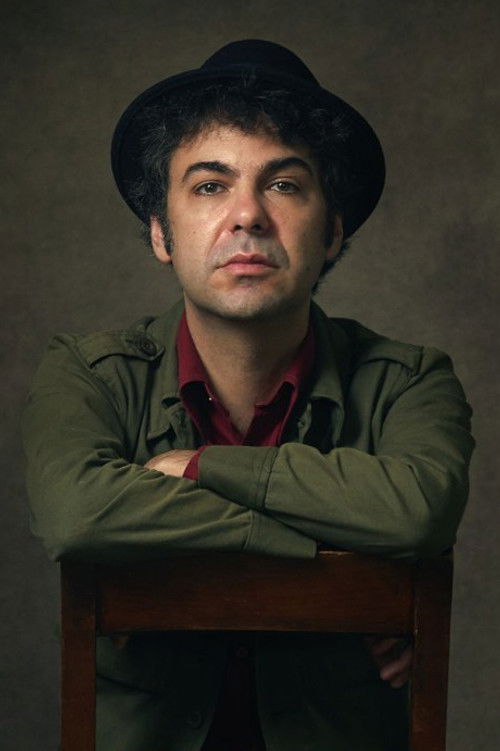 Pedro Chau as Guarda Real