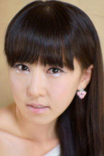 Jung Seo-yoon as Oh Shin-hye