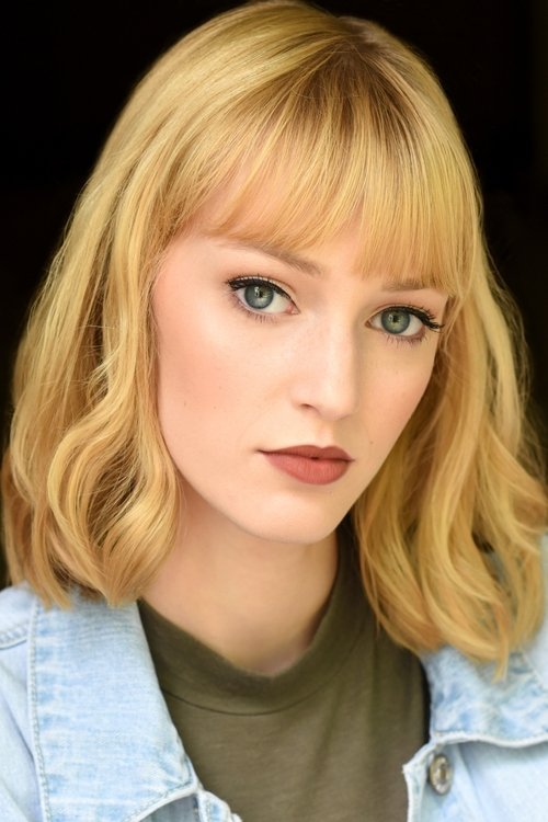 Leah Merritt as Evelyn Hayden