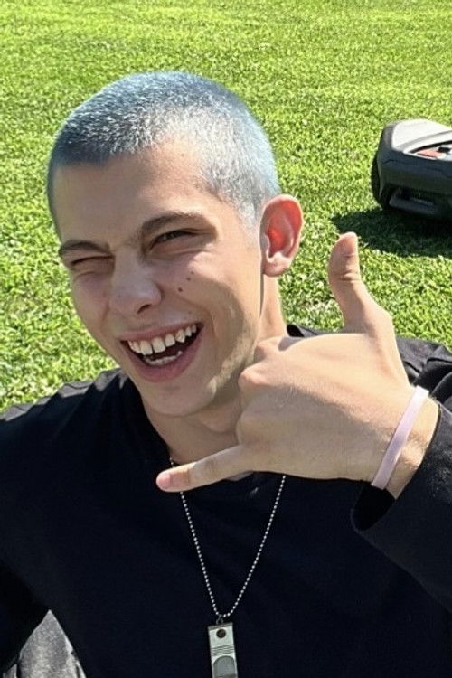 Borna Šimunek as Lovro