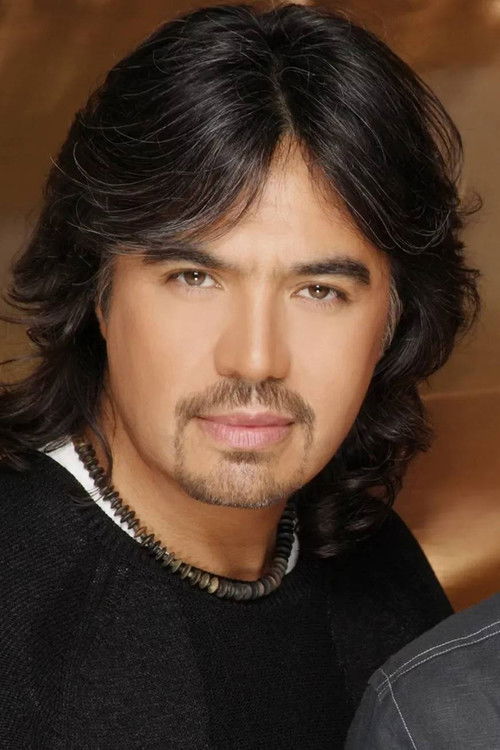 Adolfo Ángel Alba as Adolfo