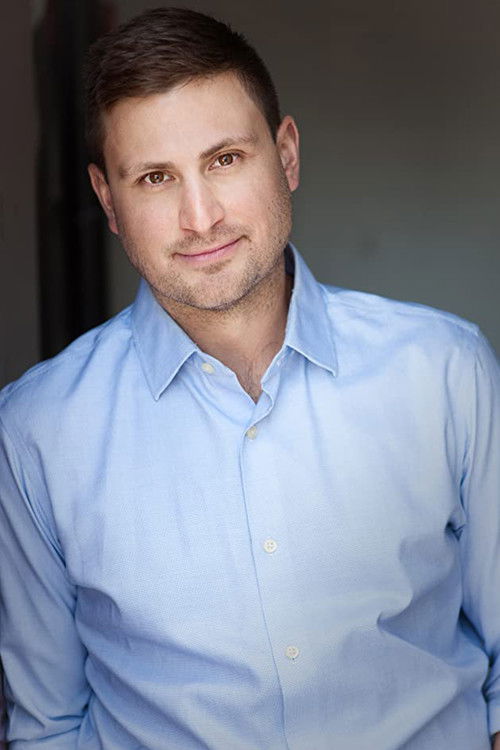 Michael Lyons as Thomas Best