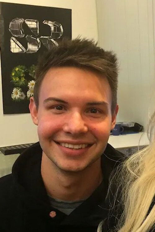 Alexander Winter as Young Josh