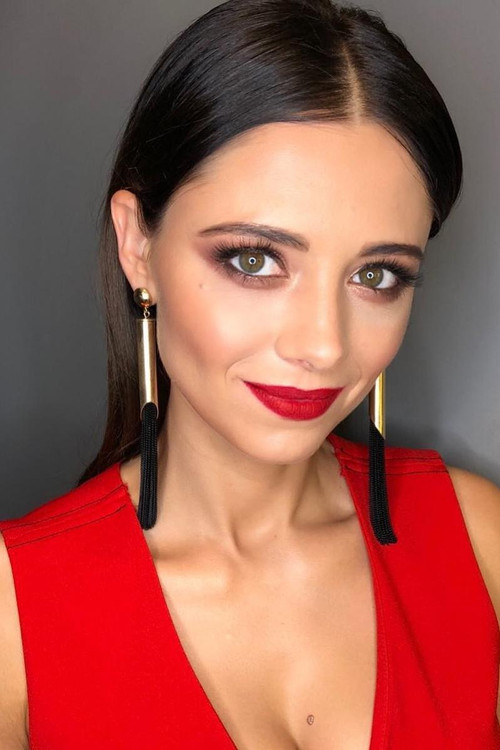 Adriana Kalska as Sonia