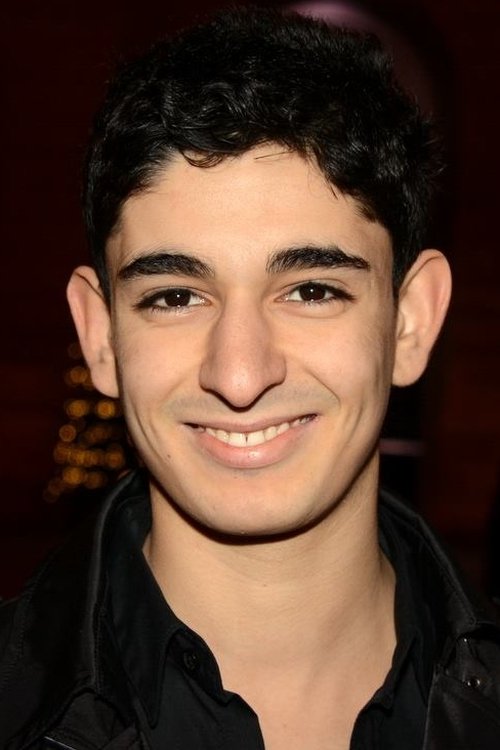 Hamza Meziani as Sofiane