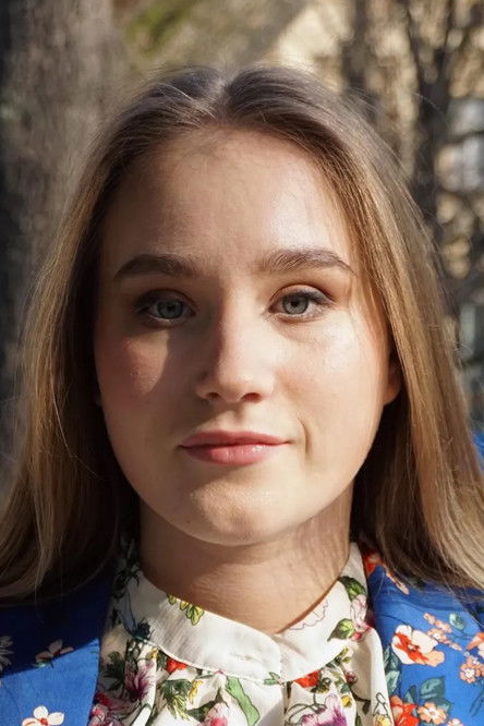 Anastasia Budiashkina as Olga