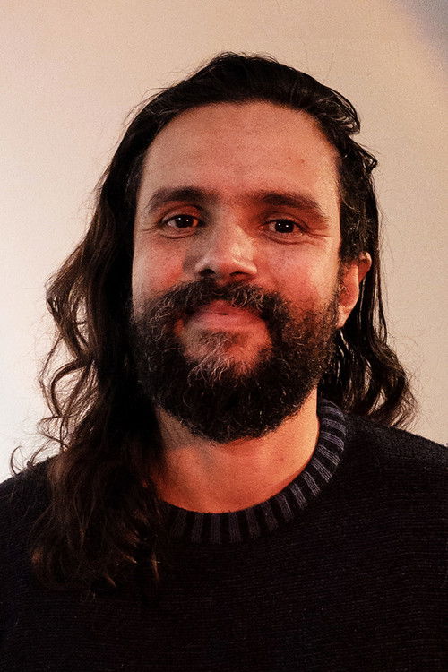 Pedro Harres as Pombo Hermes