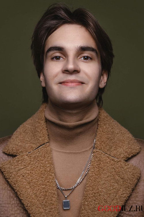 Nikita Kiosse as Nikita