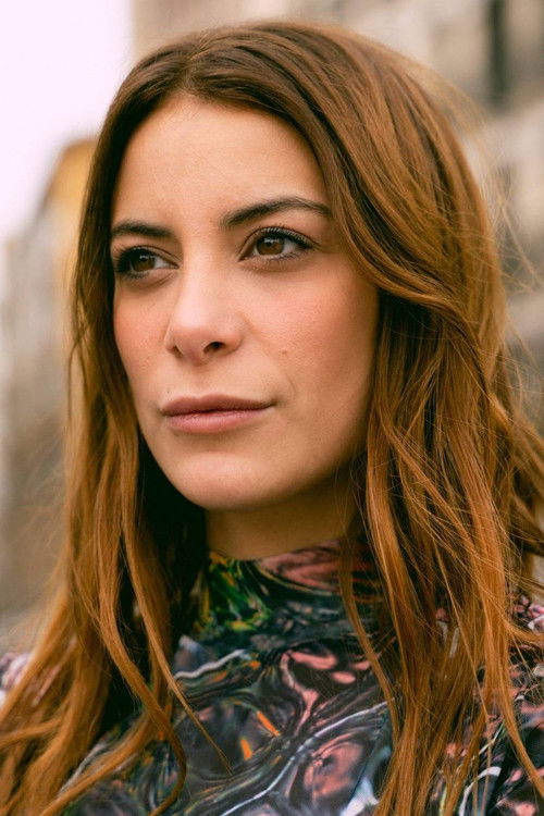 Aysha Daraaui as Farah