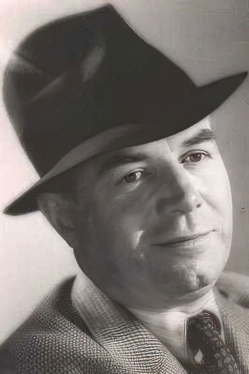 Georges Vitray as Le docteur Robert