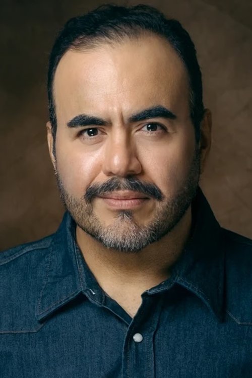 Orlando Arriaga as Jorge