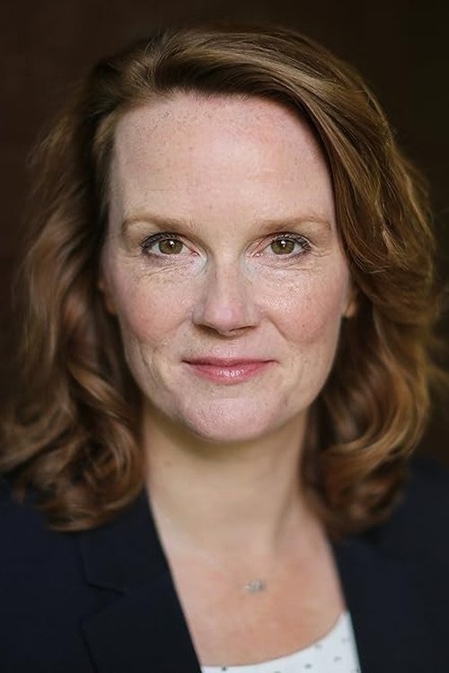 Rachel Fowler as Paula (teenager)