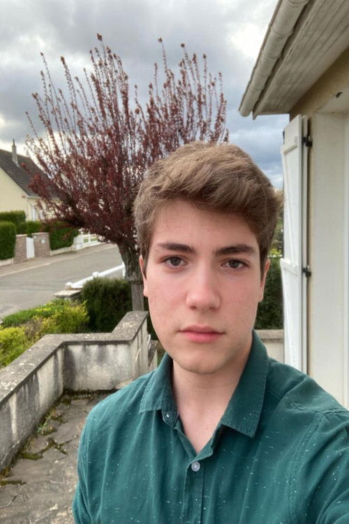 Thomas Chassonnerie as Samuel